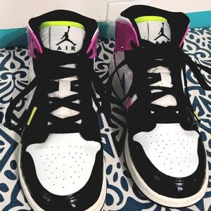 Nike Kids Sneakers Black White Pink